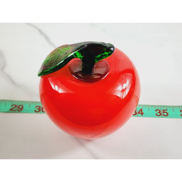 Art Glass Hand Blow Red Apple w/ Green Leaf Fruit Vegetable 4" Life Size 90s Vtg - Picture 12 of 14